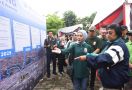 Pertamina Luncurkan Program Gerbang Biru Ciliwung untuk Kembangkan Ekosistem Sungai - JPNN.com
