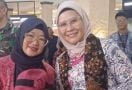 Didukung Bupati Nina Agustina, Warga Indramayu Menghasilkan Cuan dari Kreasi Rajut - JPNN.com