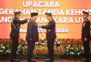Prabowo Terima Tanda Kehormatan Bintang Bhayangkara Utama Polri - JPNN.com
