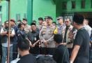 Irjen Iqbal Turun Langsung Awasi PSU Pileg di Riau, Ini yang Terjadi - JPNN.com