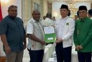 PPP Mendukung Meki Nawipa-Deinas Geley Untuk Maju di Pilgub Papua Tengah 2024 - JPNN.com