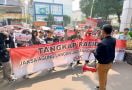 LSAK Demo di Depan Kejagung, Sebut Nama Mantan Bupati Samosir - JPNN.com