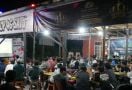 Cara Sukarelawan ASR Menunjukkan Kekompakan di Sulawesi Tenggara - JPNN.com