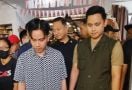 Gibran Blusukan ke Pasar BK Semarang, Ajak Bupati Kendal Pantau Harga Sembako - JPNN.com