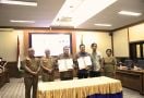 Tingkatkan Kualitas Pendidikan, YPA-MDR & Pemkab Kutai Barat Teken Kerja Sama - JPNN.com