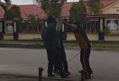 Viral Oknum Polisi Arogan, Irjen Fakhiri Buka Suara, Propam Turun Tangan - JPNN.com