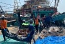 6 Nelayan Ditemukan Tewas Mengenaskan saat Melaut di Perairan Merak - JPNN.com