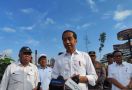 Momen Jokowi Ditanya soal Nasib Joni yang Gagal Seleksi TNI, Hmmm - JPNN.com