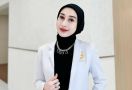 Dokter Reza Gladys Bagi-Bagi Motor di Beautyfest Asia 2024, Wow - JPNN.com