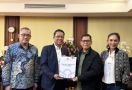 Terima SK Kemenkumham, Golkar Kebut Formulir Calon Kepala Daerah - JPNN.com