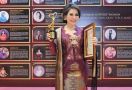 Komitmen Berdayakan Perempuan, Meiline Tenardi Raih Woman Empower Woman Award 2024 - JPNN.com