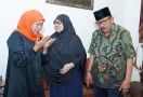 Eks Gubernur Jatim Imam Utomo Tegaskan Dukungan Hanya untuk Khofifah-Emil - JPNN.com