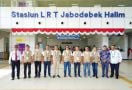 Para CEO Delegasi ARCEOs' Conference Nikmati Perjalanan Naik LRT Jabodebek - JPNN.com