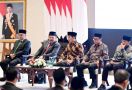 Pengumpulan Zakat Melonjak, Presiden Jokowi Puji Inovasi Digital BAZNAS - JPNN.com