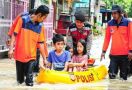 Banjir di Tebing Tinggi, Kemensos Langsung Gerak Cepat Salurkan Berbagai Bantuan - JPNN.com