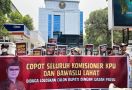 JPPKR Desak DKPP Pecat Komisioner KPU dan Bawaslu Lahat, Ini Alasannya - JPNN.com