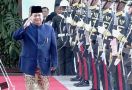 Prabowo Datangi Lokasi Pelantikan Presiden RI Ditemani Didit, Lalu Sambut Tamu Negara - JPNN.com