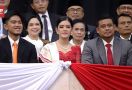 Ada Teriakan 'Huu' Saat Anak-Menantu Jokowi Disorot Kamera di Sidang Pelantikan Prabowo - JPNN.com