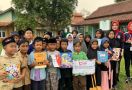 Peduli Pendidikan dan Literasi Dini, Alfamidi Salurkan Buku Bacaan di 11 Wilayah di Indonesia - JPNN.com