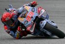 Practice MotoGP Malaysia: Martin Jatuh, Marquez Nyaris Masuk Neraka - JPNN.com