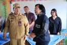 Komeng & Pj Bupati Bogor Tinjau TPS dekat Rumah Prabowo - JPNN.com