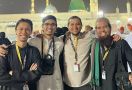 18 Tahun Menanti, Sakti Akhirnya Bisa Umrah Bareng Sheila on 7 - JPNN.com