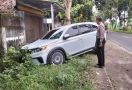 Ibu dan Balita di Kediri Ditabrak Mobil, Pengemudinya Mabuk? - JPNN.com