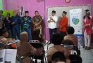 Krakatau Steel Peduli Gelar Jumat Berkah di Madrasah Ibtidaiyah Cilegon - JPNN.com