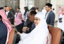 Apa Doa Megawati saat Umrah di Madinah? - JPNN.com