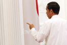 Mungkin Pak Jokowi Salat Id di Masjid Kampung, setelah Itu Gelar Open House di Istana - JPNN.com