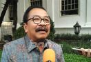 Pakde Karwo Perintahkan Sebar 2.000 Baliho Khofifah-Emil - JPNN.com
