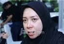 Ade Irawan Meninggal, Melly Goeslaw: Bahagia Berkumpul kembali dengan Ria di Surga - JPNN.com