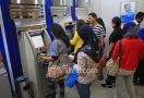 Butuh Uang, 2 Remaja Rusak Mesin ATM - JPNN.com