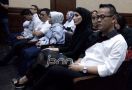 Suami Inneke Koesherawati Dituntut Empat Tahun Bui - JPNN.com