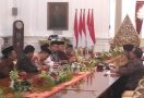Ssttt.... Pak Jokowi Bertemu KH Ma'ruf Amin Lagi - JPNN.com