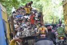 Masih 1.100 Ton Sampah yang Belum Terangkut - JPNN.com