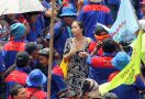 Mabes Polri Ajak Buruh Rayakan May Day dengan Dangdutan - JPNN.com