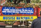 Mabes Polri Kebanjiran Karangan Bunga - JPNN.com