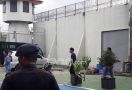 Polisi Baru Tangkap 70 Napi yang Kabur dari Rutan Sialang Bungkuk - JPNN.com