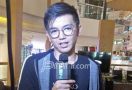 Pengin Tambah Momongan, Nicky Tirta Ajak Istri Bulan Madu - JPNN.com