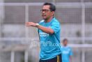 Harus Menang Atau Aji Santoso Out dari Arema FC? - JPNN.com