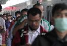 Perjalanan KRL Jakarta Kota - Cikarang Alami Keterlambatan - JPNN.com