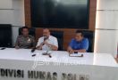 Densus 88 Bebaskan Adik Pelaku Bom Kampung Melayu dan Istrinya - JPNN.com