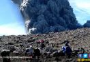 Video Detik-Detik Gunung Marapi Meletus - JPNN.com