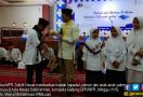 Hadiri Tadarus Alquran 1.500 Anak Yatim, Ketua MPR Bagi-bagi Hadiah - JPNN.com