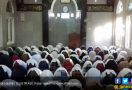 Polresta Surakarta Tidak Mengizinkan Salat Idulfitri di Masjid dan Lapangan - JPNN.com