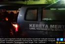 Prajurit Lanal Yogyakarta Bantu Evakuasi Korban Kecelakaan Helly Basarnas - JPNN.com