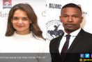 So Sweet! Jamie Foxx Sewa Disneyland demi Katie Holmes - JPNN.com