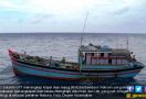 KRI Sutanto-377 Tangkap Kapal Ikan Vietnam - JPNN.com