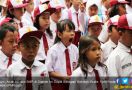  Asyik, Anak SD dan SMP di Daerah Ini Dapat Seragam Sekolah Gratis - JPNN.com